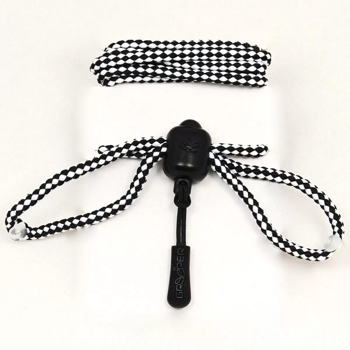 Greeper Hikers laces in white and black