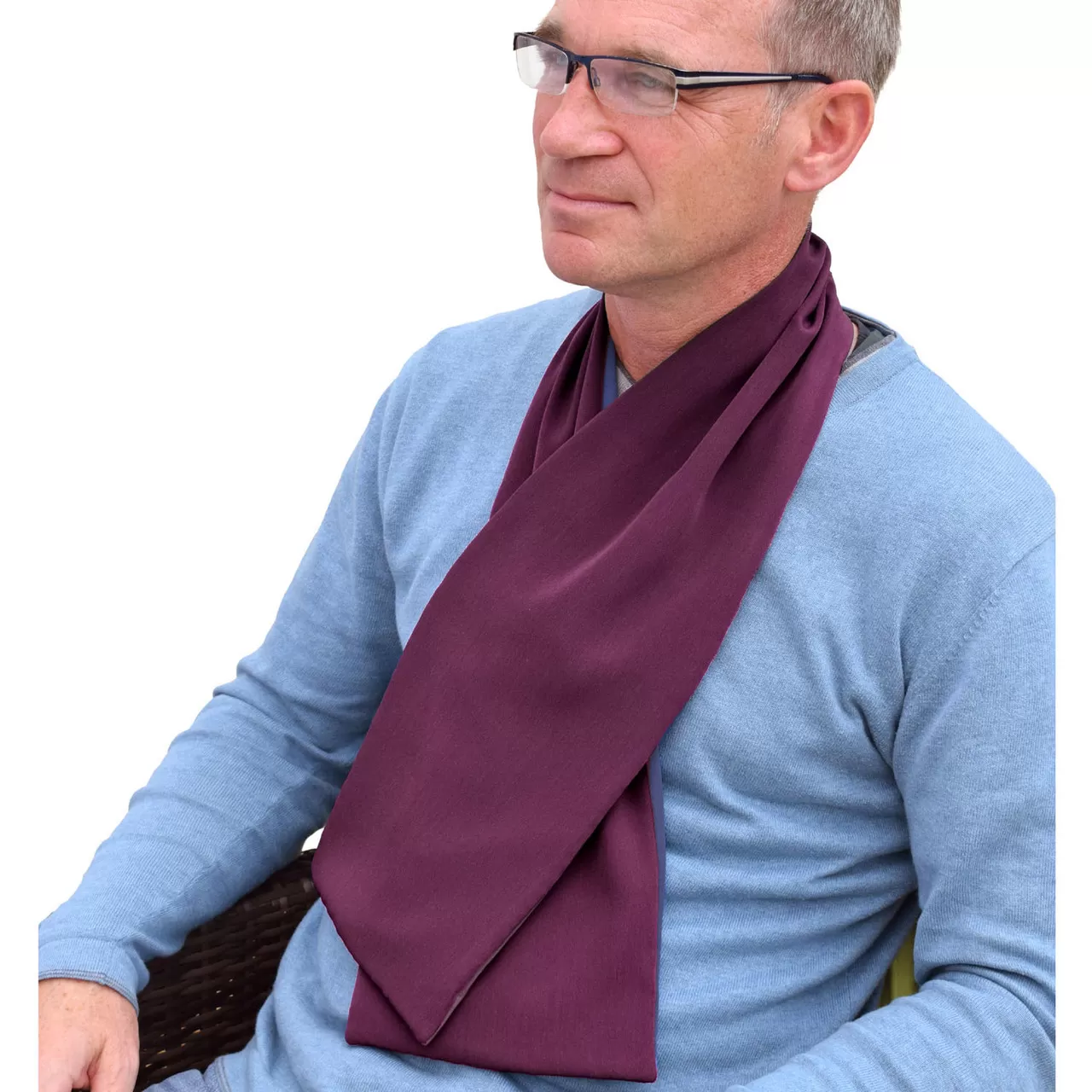 Cross-scarf clothing protector
