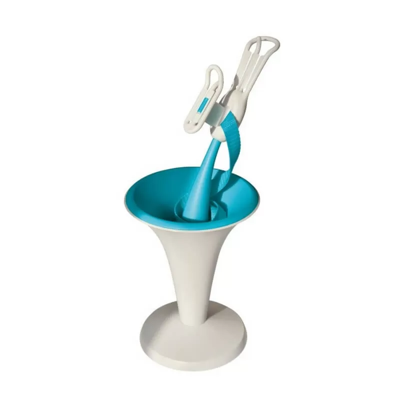 BraBuddy - one-handed bra fastening aid