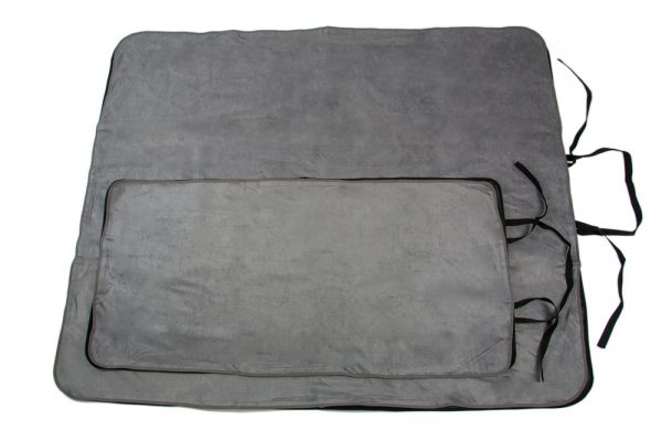 Seenin large and smaller roll-up portable changing mat