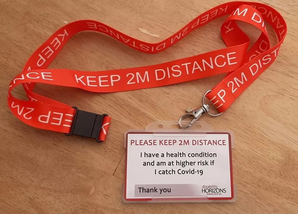 Keep 2M social distancing card - lanyard or badge - Image 6