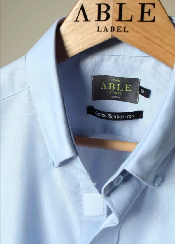 close up of the blue hugo shirt able label
