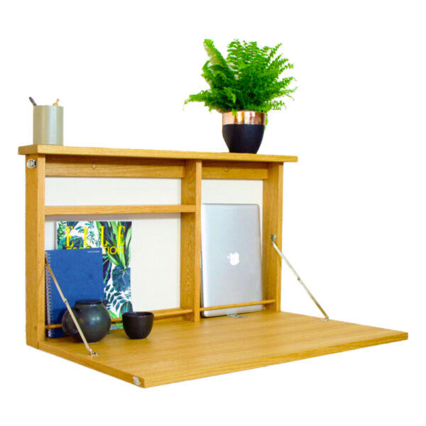Height adjustable desk for wheelchair users