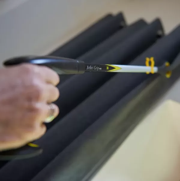 Arthri-Grip Pro reacher grabber aid - Image 4