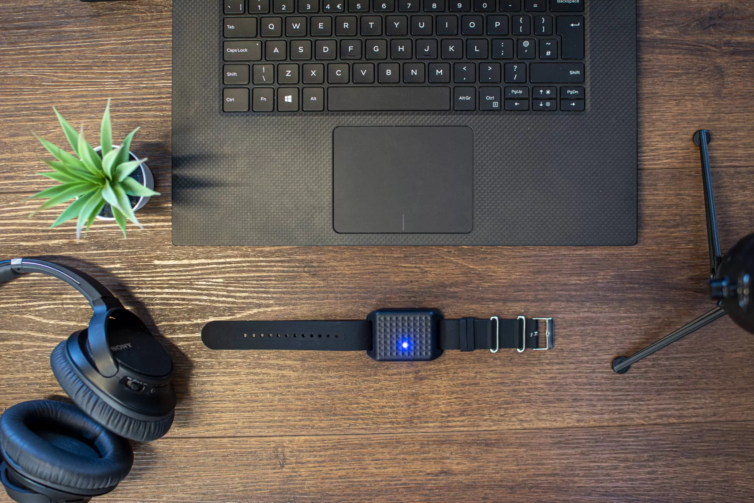 Feathertail - Ergonomic wireless wearable mouse - Image 10