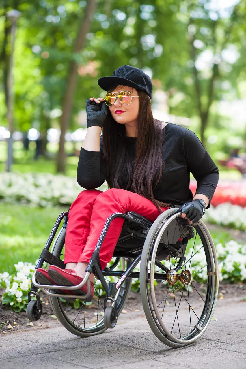 Ultra-grip wheelchair push rim covers - Image 5