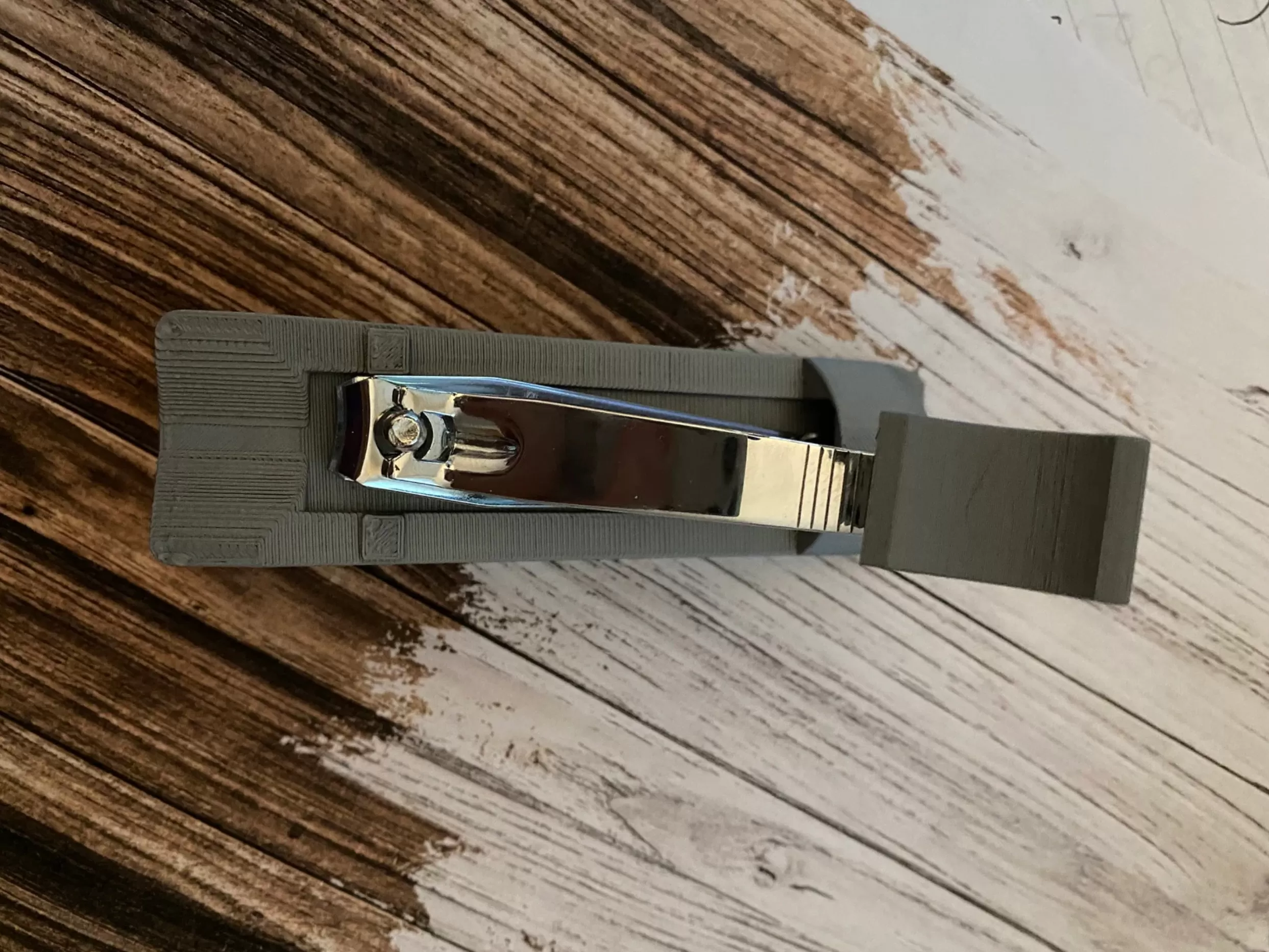 One Handed Nail Clipper Tool - Recyclable & Made in the UK - Image 3