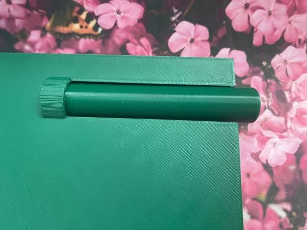 rear or card holder sowing screw in stand